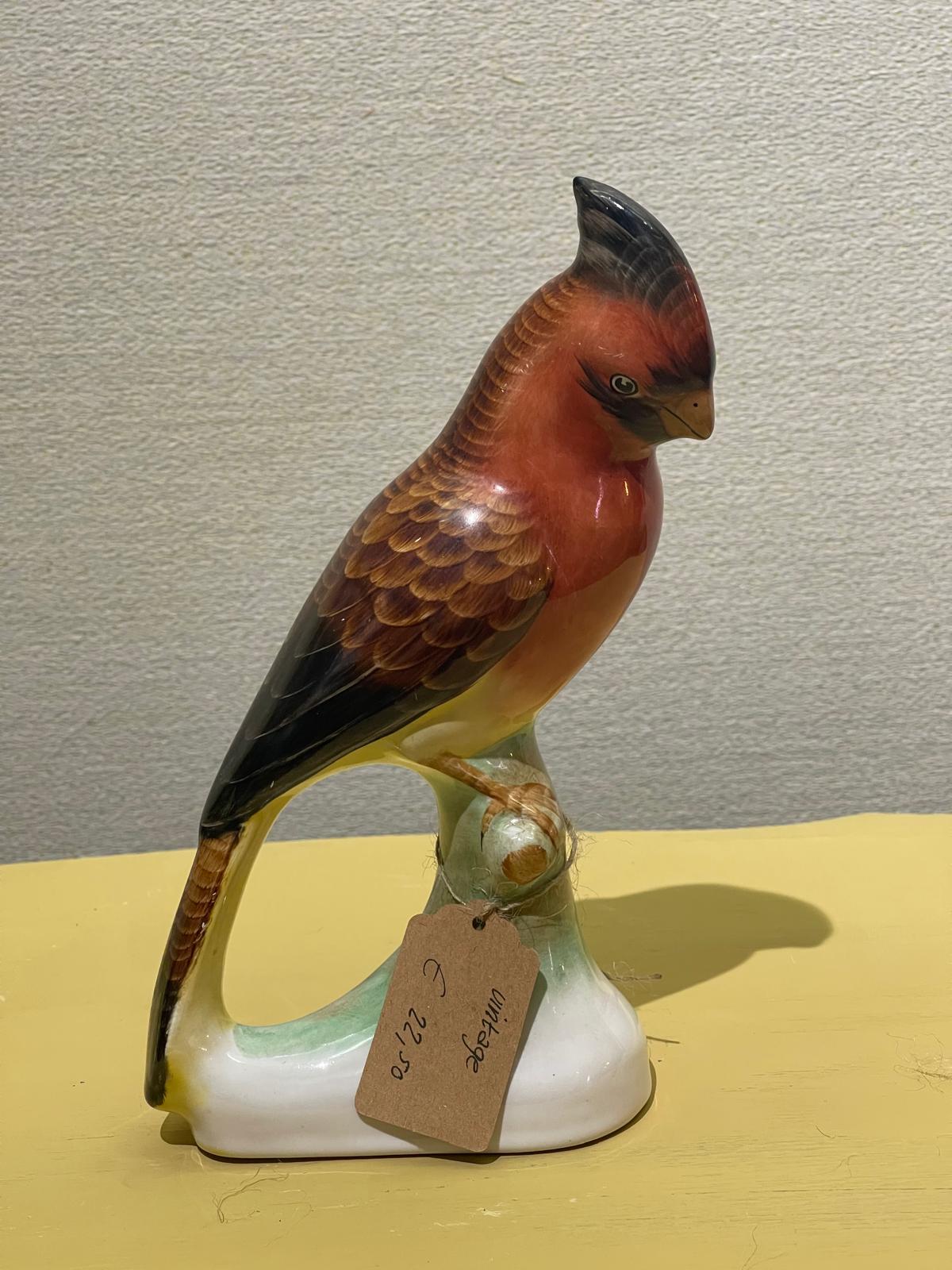 Unique vintique item Lania